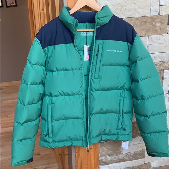 vineyard vines puffer jacket